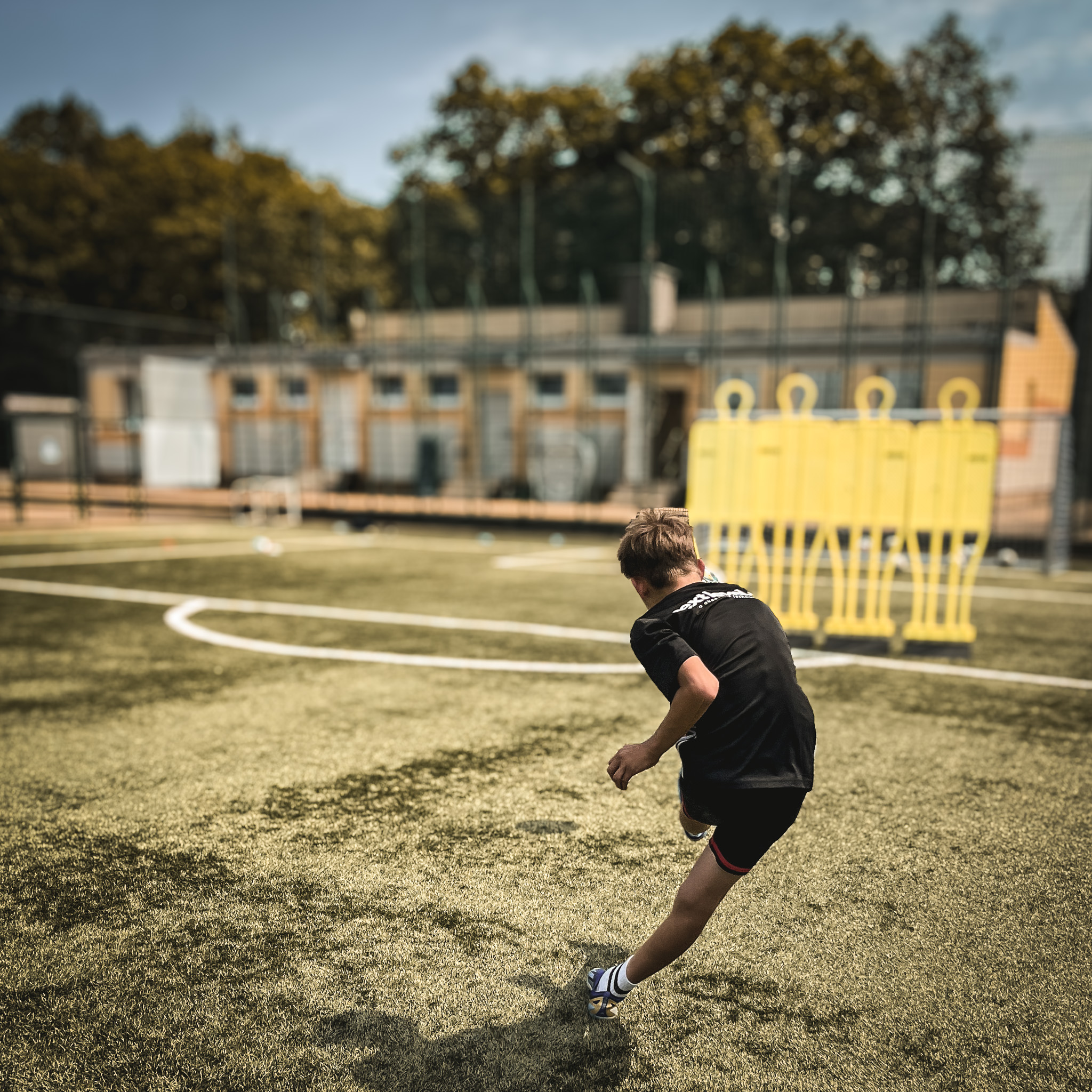 Warsztaty Piłkarskie Next Level Rzeszów – sierpień 2026